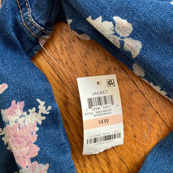 Floral denim jacket - Picture 8 of 12